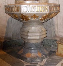 Fonte battesimale della Cattedrale di Santa Maria del Bosco a Cuneo