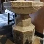Bricherasio-Le iscrizioni del Fonte Battesimale in Santa Maria Assunta-Battistero Bricherasio, visione d'insieme lato fronte CAQ(E)RANI