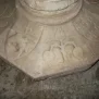 --Fonte battesimale, piede
