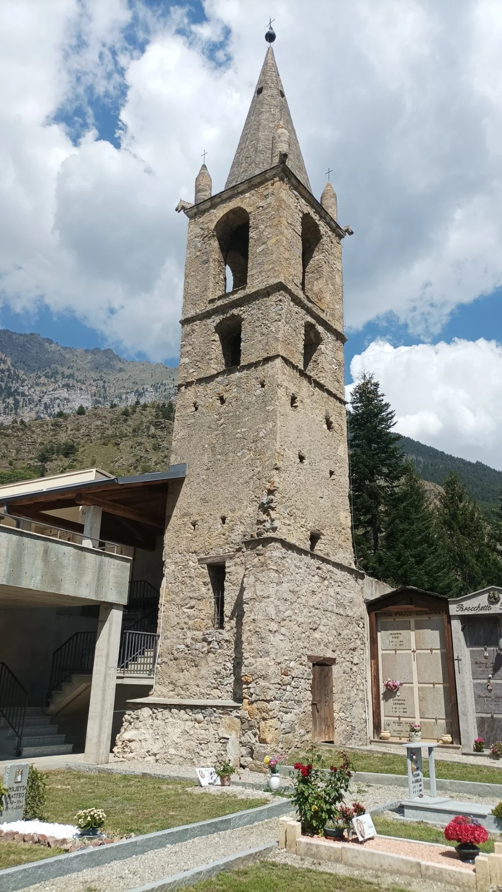 Pietraporzio - Catre Loupes