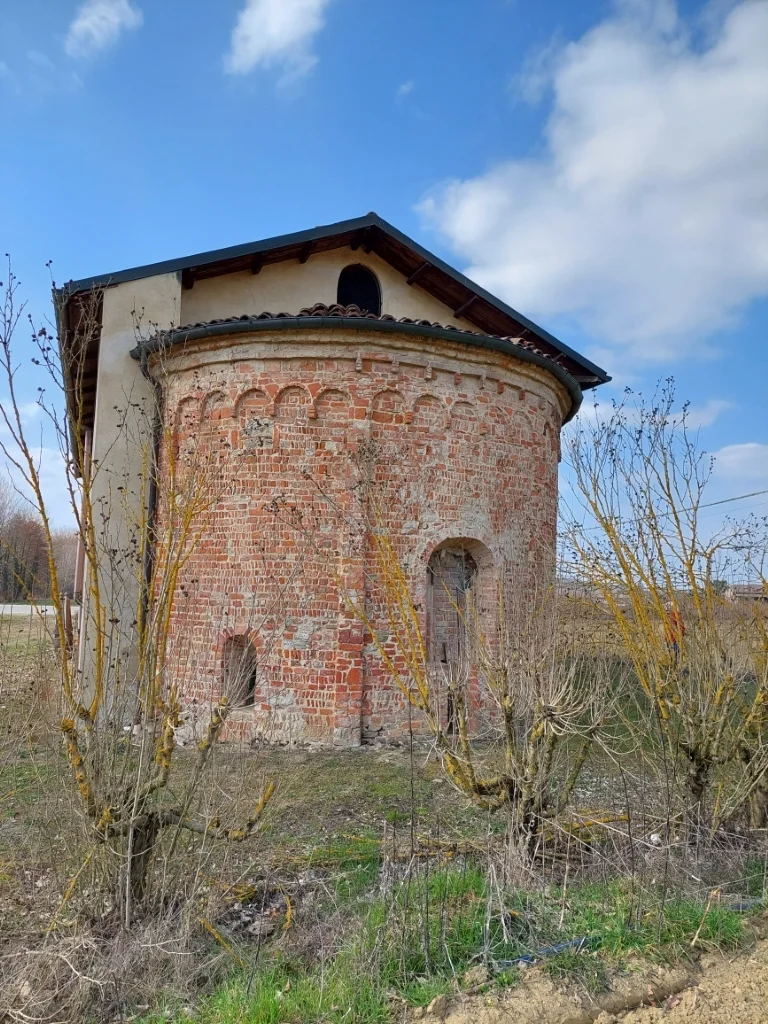 Rocchetta Tanaro - Santa Maria de Flesco o Madonna delle Ciappellette