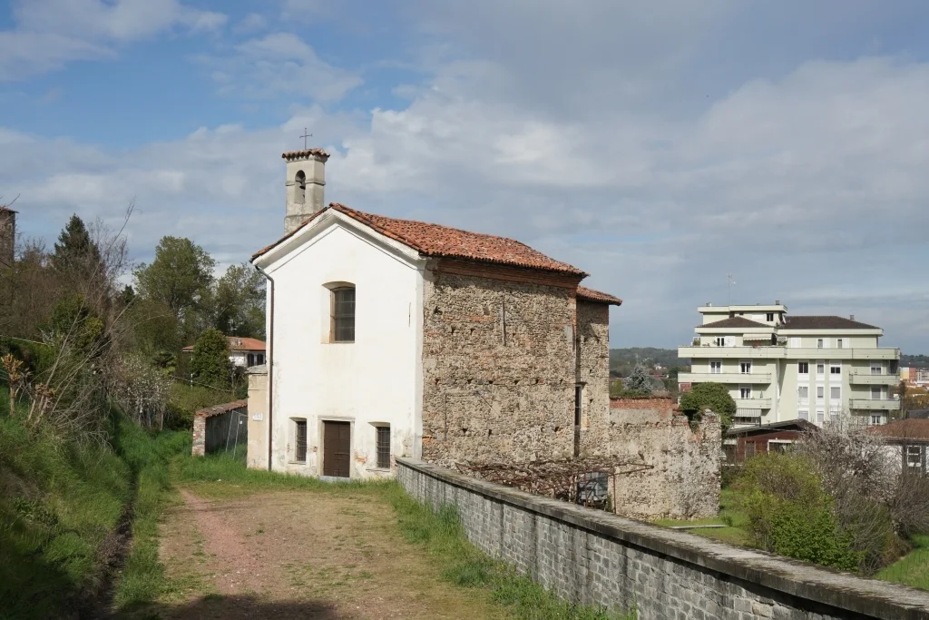 Borgomanero - Santa Maria Vetera al Cimitero