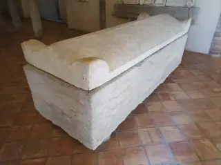 Sarcofago del Vescovo Guido - Duomo di Santa Maria Assunta a Acqui Terme
