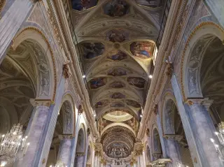 Interno - Duomo di Santa Maria Assunta a Acqui Terme