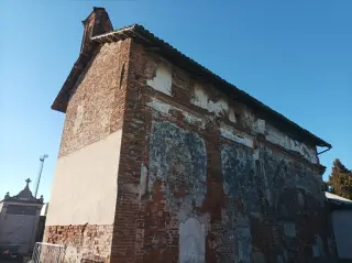 Fianco - Cappella del Cimitero a Marene