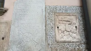 Lapidi - Parrocchiale di Santa Maria della Purificazione a Massino Visconti