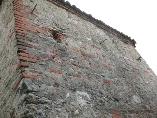 Muratura a lisca di pesce - Cappella di San Lorenzo e Giobbe a Mazzè