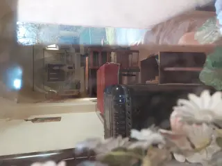 Interno dalla finestrella - Chiesa di San Defendente a MelazzoFrazione Caliogna