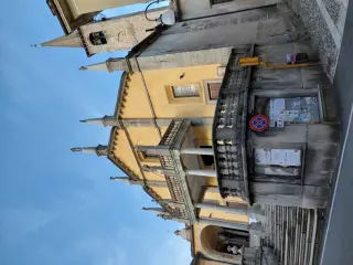 Facciata e campanile - Parrocchiale della Beata Vergine Assunta a Mergozzo