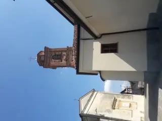 Fianco e campanile - Parrocchiale dei Santi Pietro e Paolo a VicoforteFrazione Fiammenga