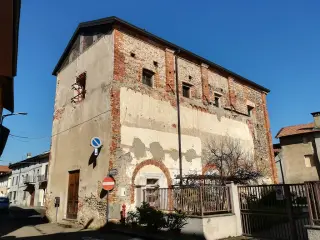 Facciata - Chiesa di San Martino in Villa a Momo