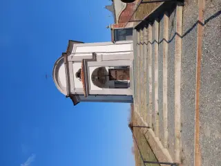 Facciata - Chiesa di Santa Maria della Fonte a Monale