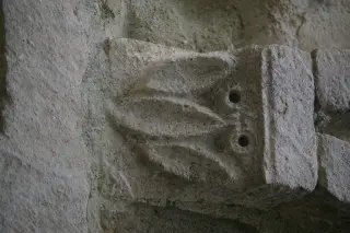 Peduccio absidale - Chiesa Cimiteriale di San Pietro a Albugnano