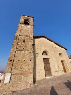 Facciata - Chiesa dei Battuti a Montelupo Albese
