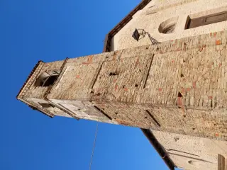 Campanile - Chiesa dei Battuti a Montelupo Albese