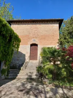 Facciata - Cappella di Sant'Andrea al Castello a Montiglio Monferrato