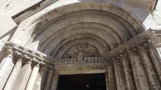 Sculture del portale - Parrocchiale di San Giacomo a Gavi