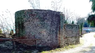 Esterno Abside - Ruderi Della Cappella di San Rocco a Novello