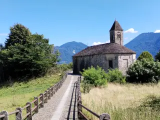 Vista - Oratorio di Sant'Agata a OggebbioFrazione Novaglio