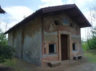 Facciata e fianco - Oratorio di San Donato a Oleggio