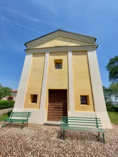Facciata - Chiesa di San Pietro (vecchio) a Olivola
