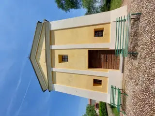 Facciata - Chiesa di San Pietro (vecchio) a Olivola