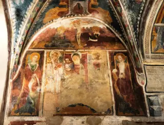 Crocifissione, Madonna con Bambino e santi - Pieve o Santuario o Chiesa della Madonna del Carmine a Prunetto