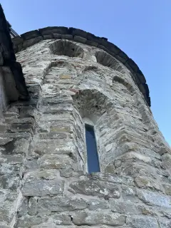 Abside centrale, dettaglio - Chiesa o Santuario di Santa Maria d'Acqua Dolce a Monesiglio