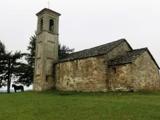 Vista - Cappella di Sant'Anastasia o Sant'Anna a Sale San GiovanniFrazione Gamellona
