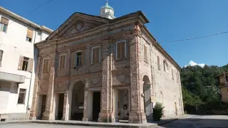 Vista - Chiesa della Madonna dei Boschi a Peveragno