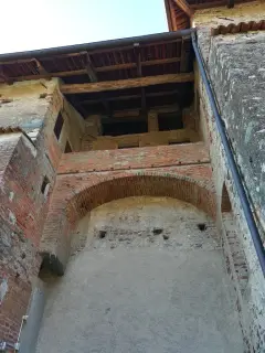 Dettaglio curioso - Parrocchiale dei Santi Pietro e Lorenzo a Piverone