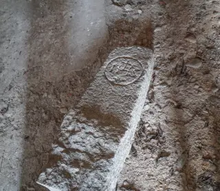 Pietra incisa - Chiesa di San Martino a Pombia