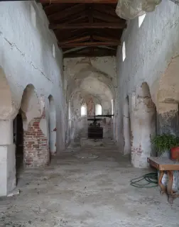 Interno - Chiesa di San Martino a Pombia