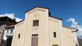 Facciata - Parrocchiale di San Nicolao a Pratiglione