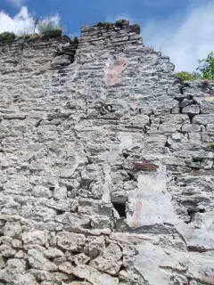 Tracce affreschi muro nord - Resti Della Chiesa di San Martino a PerreroFrazione San Martino