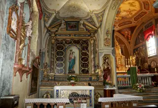 Statua Madonna col Bambino - Parrocchiale di San Michele a Premia