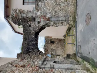 Arco attuale di ingresso - Ex Convento di Santa Maria della Stella a Rifreddo