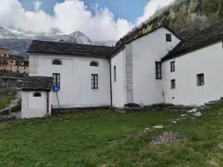 Fianco - Oratorio della Madonna delle Grazie a Rima San Giuseppe