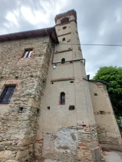 Campanile - Chiesa di Santa Maria di Foglienzane a Roccabruna