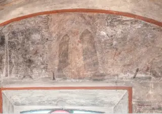 Tracce di affreschi - Parrocchiale dei Santi Vito e Modesto a San Pietro MosezzoFrazione Mosezzo