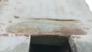 Lapide sopra ingresso - Battistero di San Ponso a San Ponso