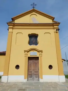 Facciata - Chiesa di San Michele de Anterisio a Santo Stefano Roero