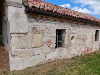 Fianco destro - Chiesa di Sant'Eusebio a SolonghelloFrazione Fabiano
