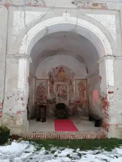 Affreschi della cappella laterale - Oratorio della Madonna della Neve o di Santa Maria della Neve a SunoFrazione Baraggia