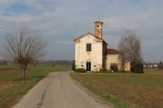Vista - Oratorio della Madonna della Neve o di Santa Maria della Neve a SunoFrazione Baraggia