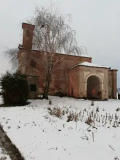 Fianco - Oratorio della Madonna della Neve o di Santa Maria della Neve a SunoFrazione Baraggia