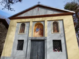 Facciata - Cappella di San Giacomo a Torre Canavese