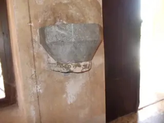 Acquasantiera - Parrocchiale di San Giovanni Battista a Valmala