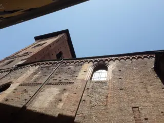 Fianco e campanile - Chiesa di Santa Maria della Scala a Moncalieri