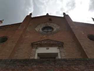 Facciata - Chiesa della Beata Vergine Addolorata o del Convento a Vignale Monferrato